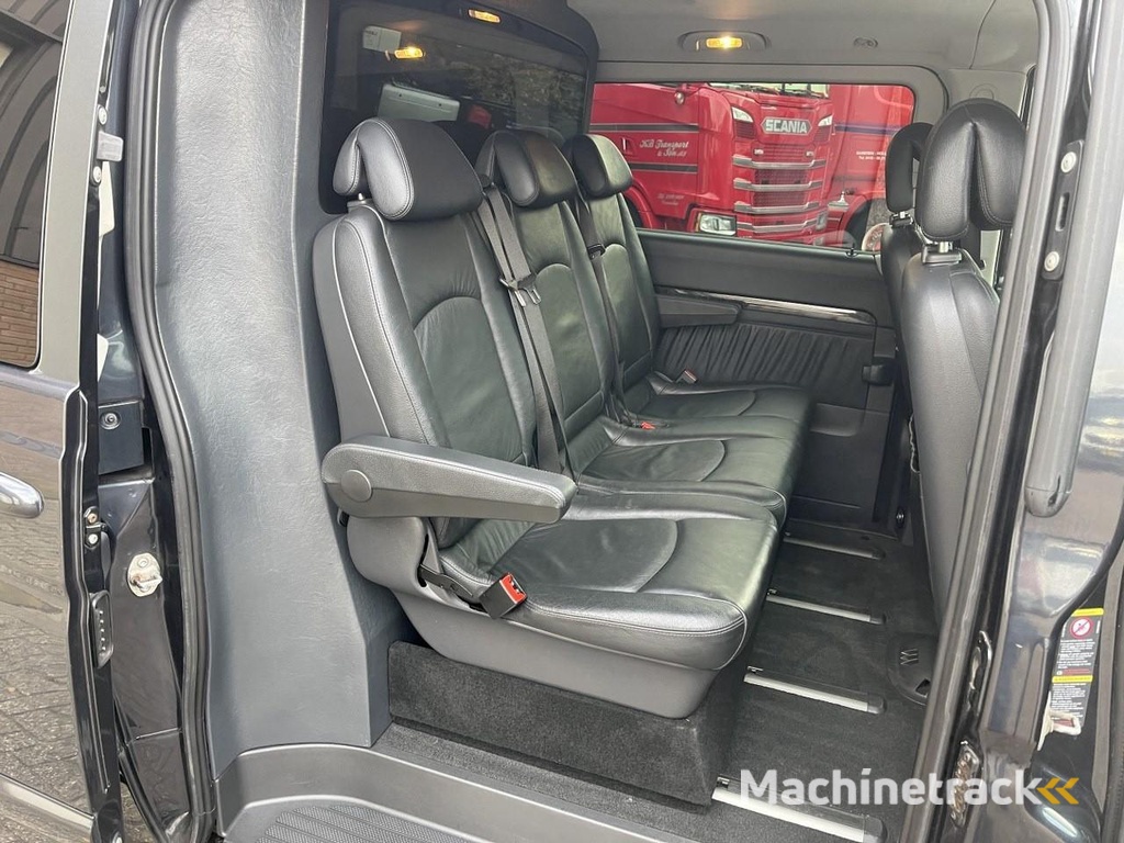 Mercedes-Benz Viano 3.0 CDI V6 DC Ambiente Lang / Luchtvering / Automaat / 5 zitplaatsen / Airco / Navi / Leather / NAP / Apple carplay / Carbonzwart / APK 5-26 HT1181