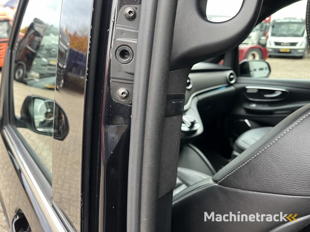 Mercedes-Benz V-Klasse V250 Dubb cabine / Avantgarde / Burmeister / Navi / 360 camera / Leather / Elec doors / Standkachel / Lang / Xenon / NL HT1183