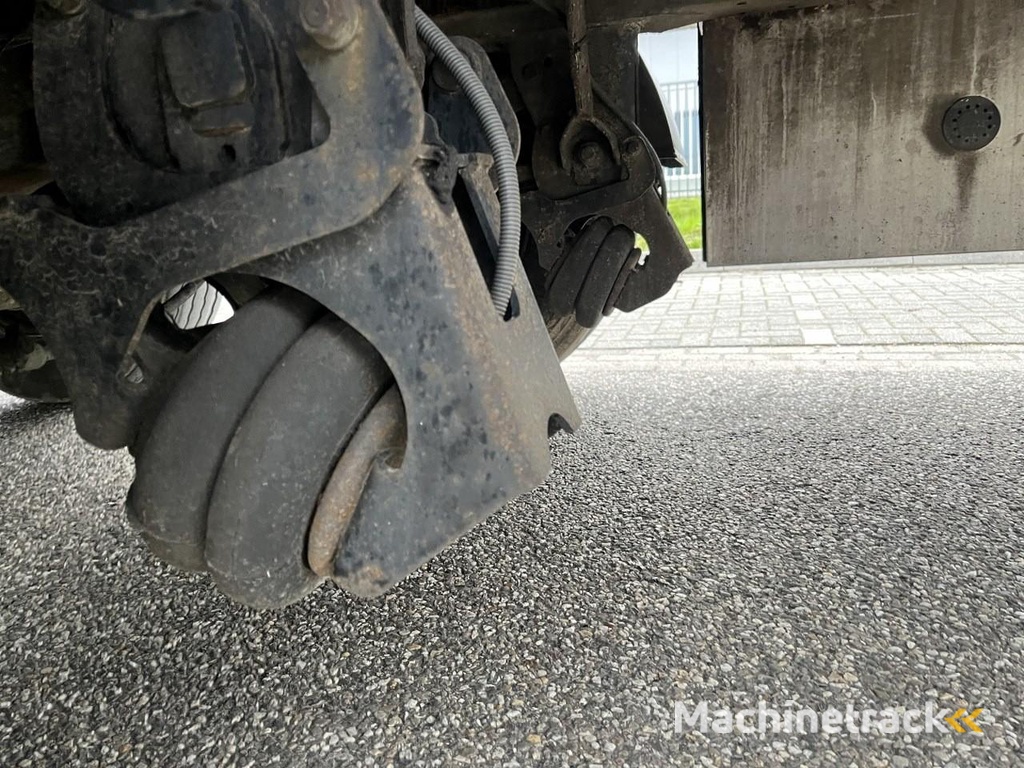 Knapen Trailers K100 92m3 / Liftas / Discbrakes / Remote / Cargofloor / NL Trailer HT1033