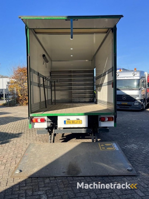 Mercedes-Benz Atego 1018 / Euro6 / LBW Laadklep / 251.364 km / 2018 / Airco / Zijdeur / Trap / Camera / NL Truck / Toegang zero emission zone HT1189
