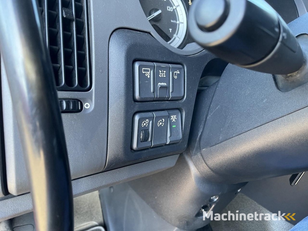 DAF XF 460 FT / SSC / 9000kg front axle / PTO + Hydraulics / New Smart tacho Gen2V2 / NL Truck HT1186