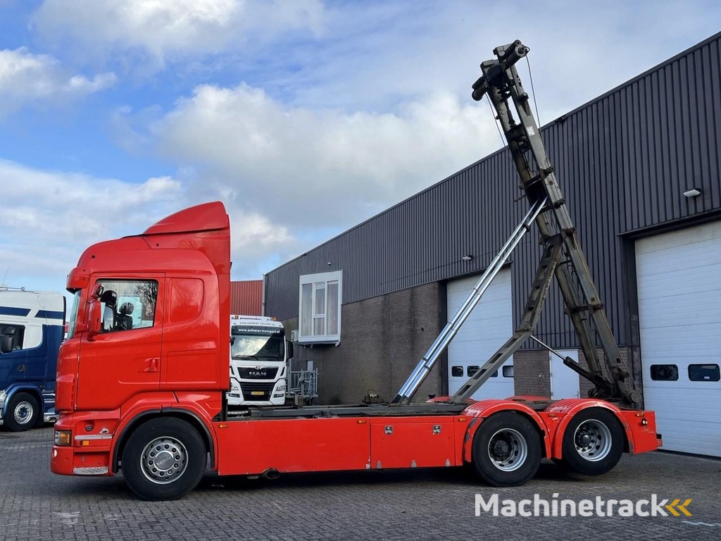 Scania R620 V8 / Retarder / Full air / Euro5 / 6x2 / WB: 470 cm / Container kabel systeem / King of the road / NL Truck HT1188