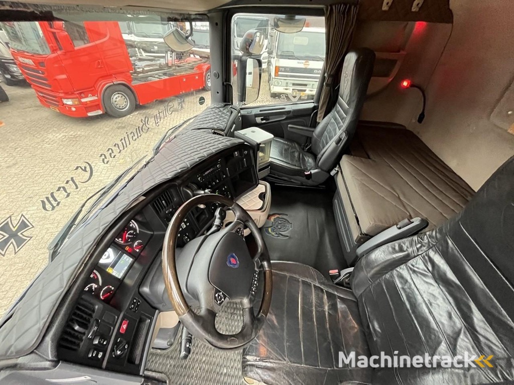 Scania R500 V8 / Retarder / Full Air / Full spoiler / 2 x Tank / KING HT1145