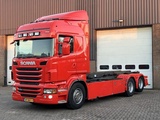 Minituur van Scania R620 V8 / Retarder / Full air / Euro5 / 6x2 / WB: 470 cm / Container kabel systeem / King of the road / NL Truck HT1188