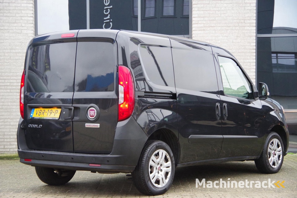 Fiat Doblò Cargo 1.6 MJ ECO JET EURO 6! 3-ZITS, AIRCO, NAVI, CRUISE CONTROL,NAP