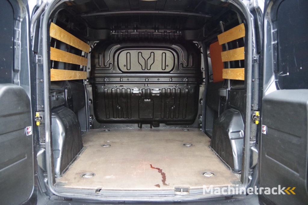 Fiat Doblò Cargo 1.6 MJ ECO JET EURO 6! 3-ZITS, AIRCO, NAVI, CRUISE CONTROL,NAP