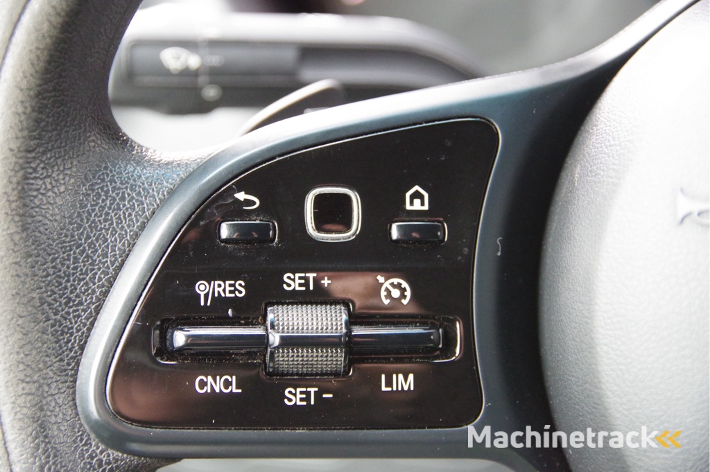 Mercedes-Benz Sprinter 316 2.2 CDI L2H1 AUT. 2X SCHUIFDEUR, STANDKACHEL, CRUISE, CAMERA, STOELVERWARMING, CLIMA