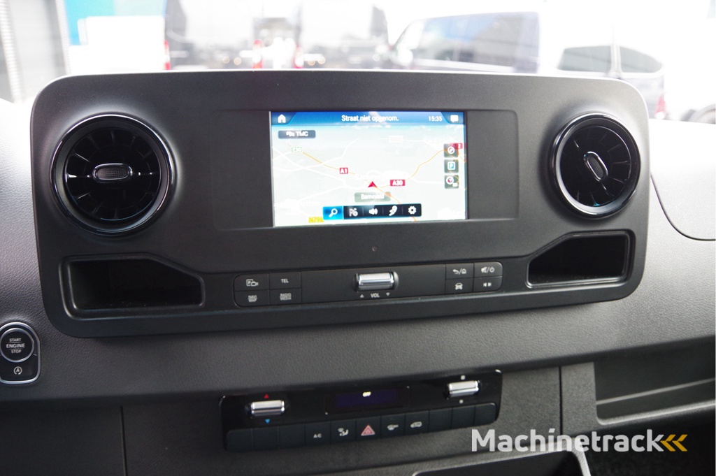 Mercedes-Benz Sprinter 315 1.9 CDI L1H1 AUT. LEDER, TREKHAAK, CAMERA, NAVI, CRUISE, CLIMA, NL AUTO, NAP