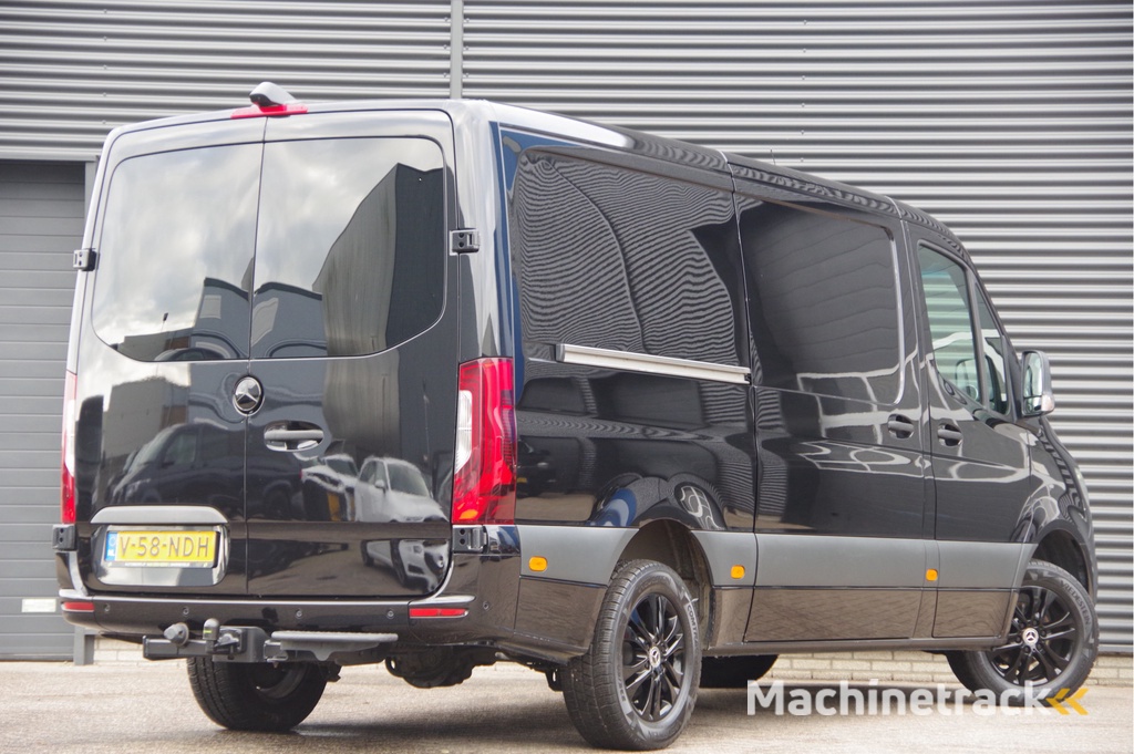 Mercedes-Benz Sprinter 319 3.0 CDI V6 L2H1 AUT. LED, TREKHAAK, ADAPT. CRUISE, STANDKACHEL, MBUX 10'', CAMERA, NAVI, CLIMA