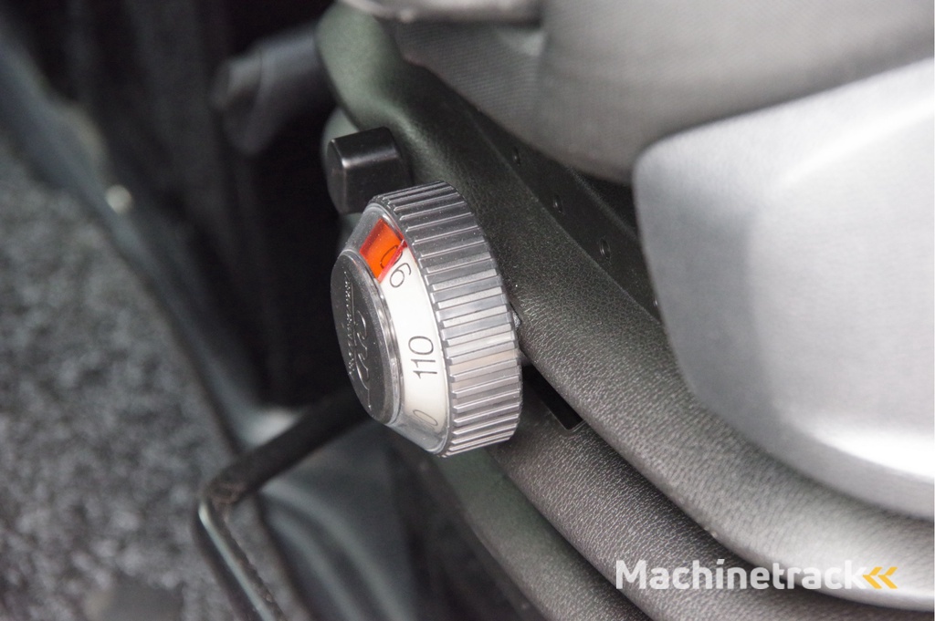 Mercedes-Benz Sprinter 319 3.0 CDI V6 L2H1 AUT. LED, TREKHAAK, ADAPT. CRUISE, STANDKACHEL, MBUX 10'', CAMERA, NAVI, CLIMA