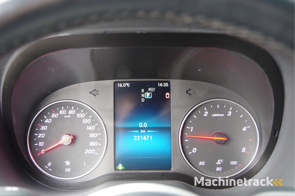 Mercedes-Benz Sprinter 319 3.0 CDI V6 L2H1 AUT. LED, TREKHAAK, ADAPT. CRUISE, STANDKACHEL, MBUX 10'', CAMERA, NAVI, CLIMA