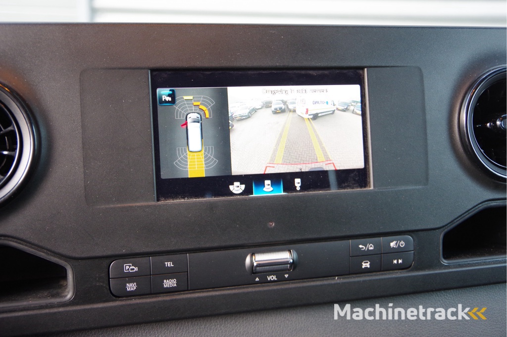 Mercedes-Benz Sprinter 317 1.9 L2H1 AUT. LED, 3.5T TREKHAAK, STANDKACHEL, CAMERA, NAVI, CRUISE, CLIMA