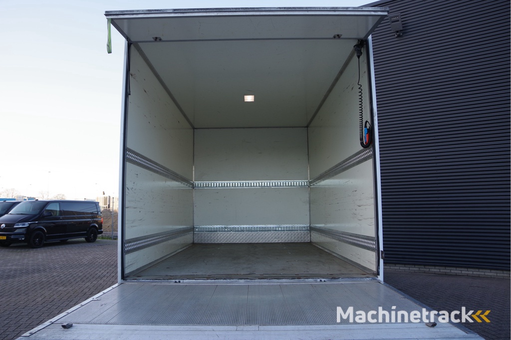 Mercedes-Benz Sprinter 516 2.2 CDI L3 BAKWAGEN, LAADKLEP, DUBBELLUCHT, MBUX 10.25'', NAVI, CRUISE, CLIMA