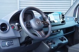 Minituur van Mercedes-Benz Sprinter 516 2.2 CDI L3 BAKWAGEN, LAADKLEP, DUBBELLUCHT, MBUX 10.25'', NAVI, CRUISE, CLIMA