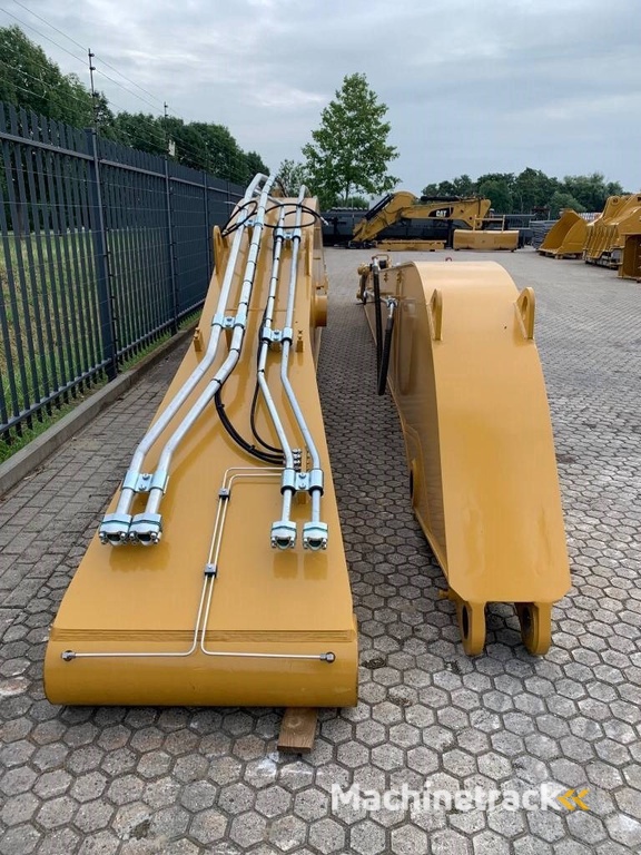 CAT 352 | 349 | Long Reach boom and stick new unused
