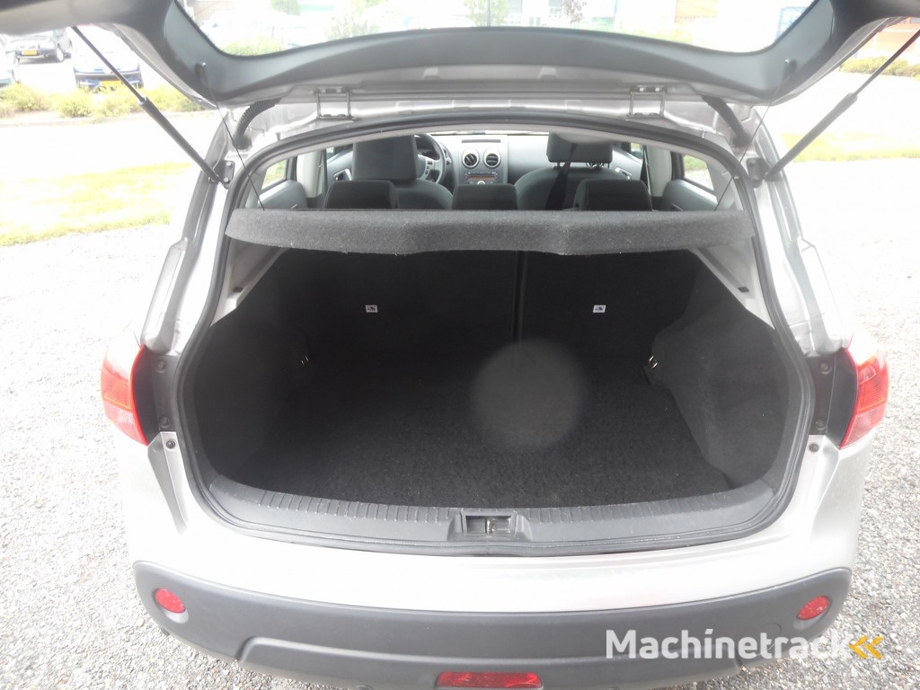 Nissan Qashqai 1.6 ACENTA CLIMATECONTROL/CRUISECONTROL/PANODAK