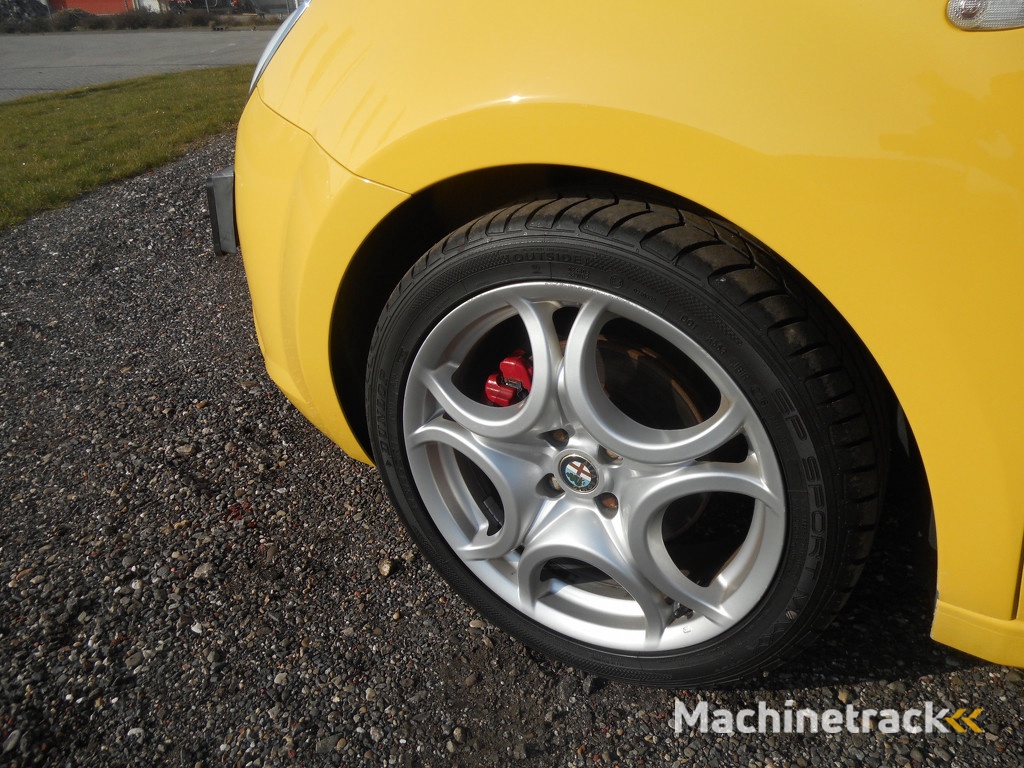 Alfa Romeo MiTo 1.4 T Distinctive CLIMATECONTROL/CRUISECONTROL