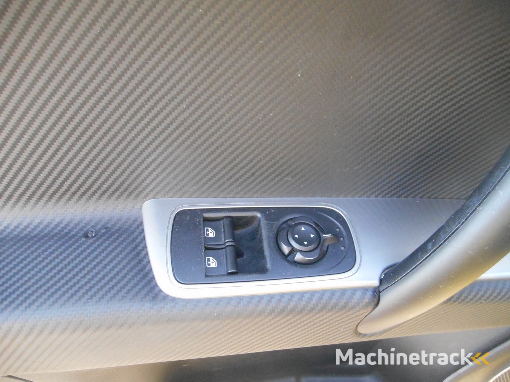 Alfa Romeo MiTo 1.4 T Distinctive CLIMATECONTROL/CRUISECONTROL