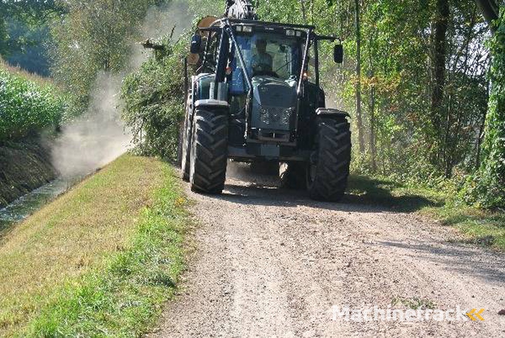 Valtra N-SERIE FORST SCHUTZ / FOREST PROTECTION