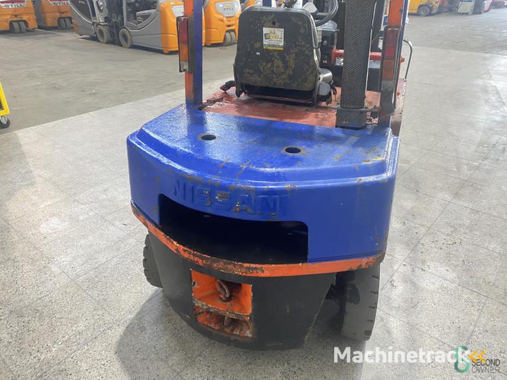 Heftrucks Diesel Nissan FJ02A25