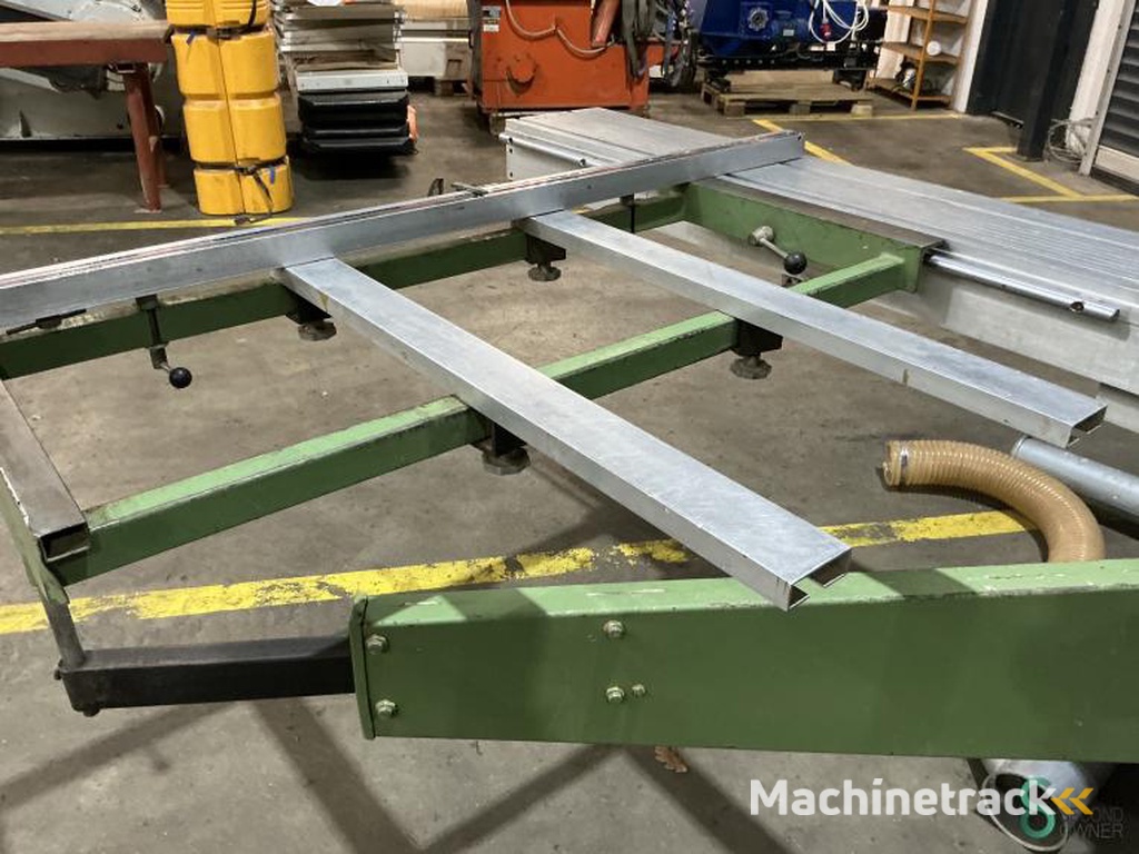 Formaatzagen Kamro 1977