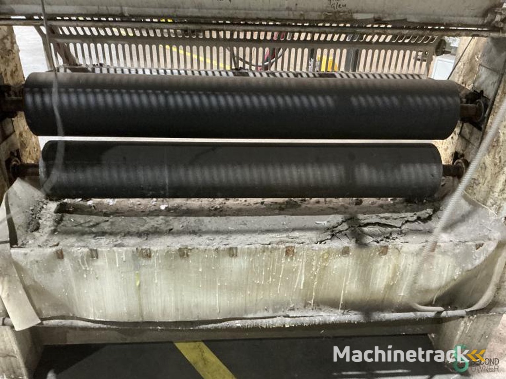 Glue spreaders Unknown