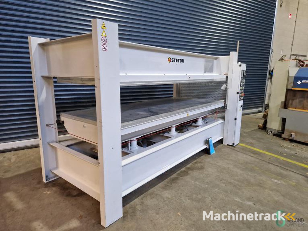 Veneer presses Steton  P 70 E 2015
