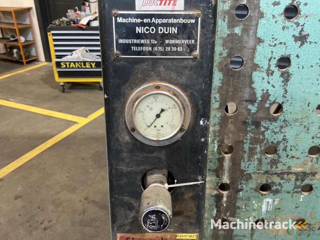 Opsluitbanken Van Duin