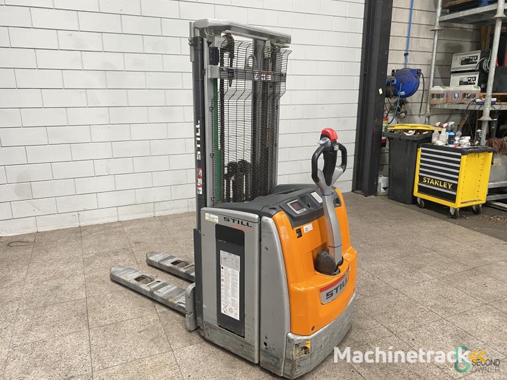 Stapelaars Elektrisch Still EXV14 2019