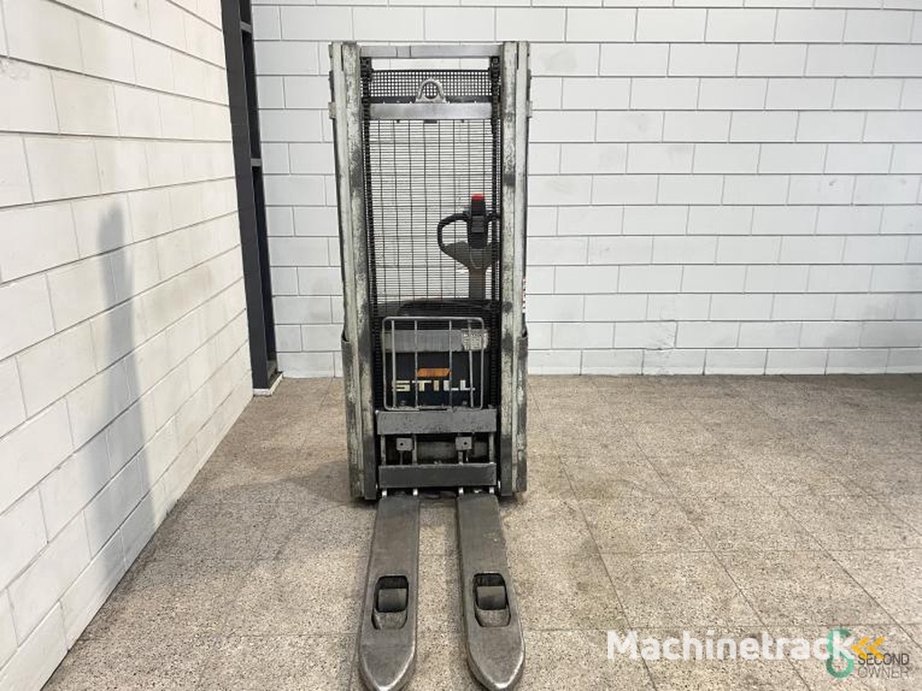 Stapelaars Elektrisch Still EXV12 2019