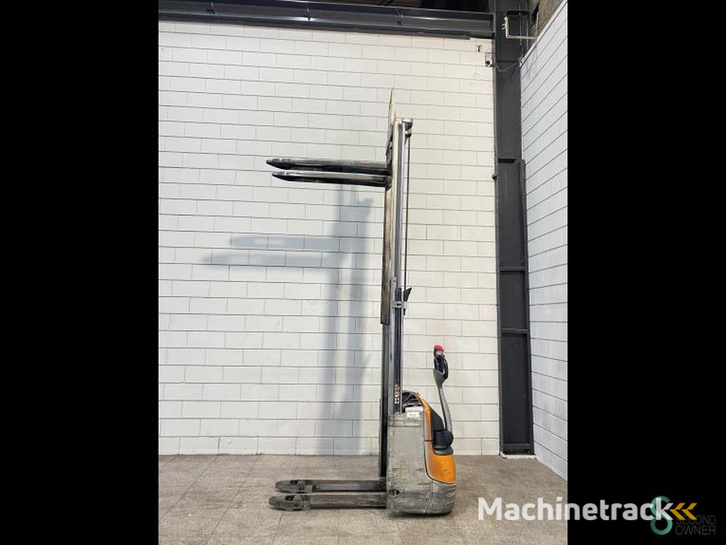 Stapelaars Elektrisch Still EXV12 2019