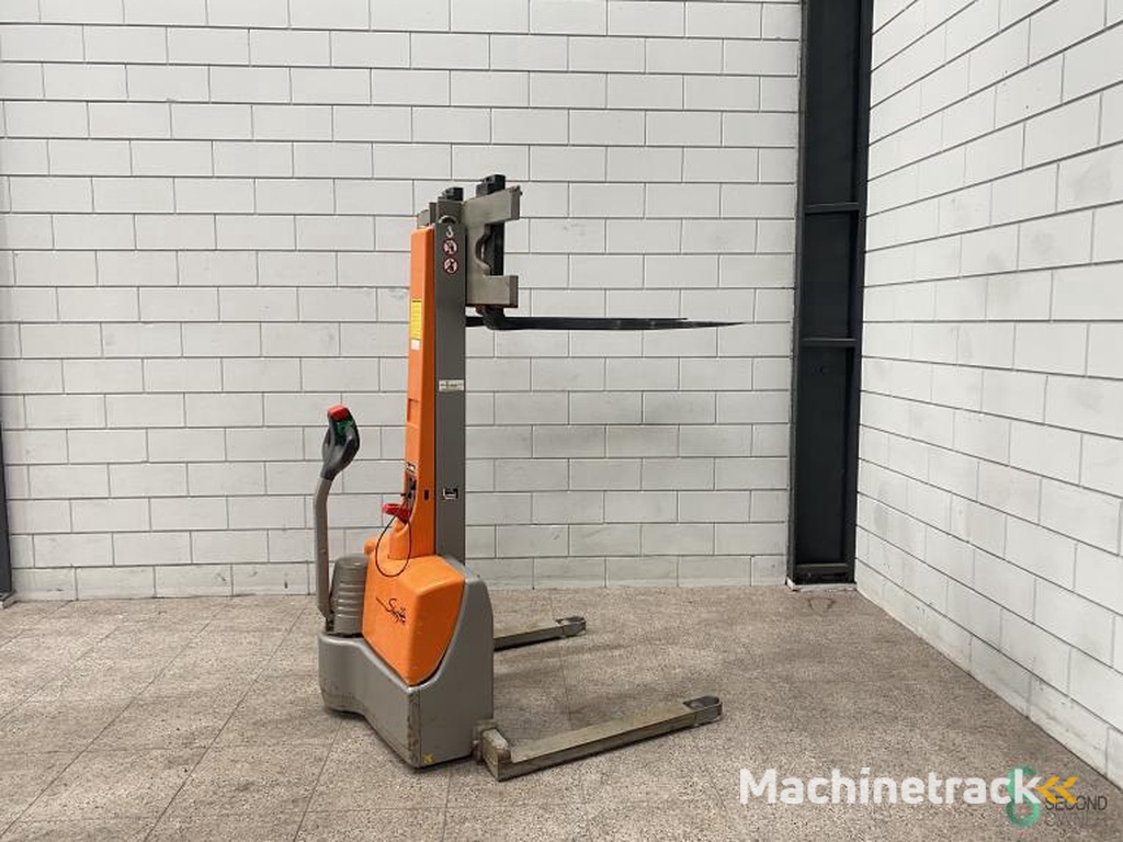 Stapelaars Elektrisch Jungheinrich EBC 10G-117-156E 2000