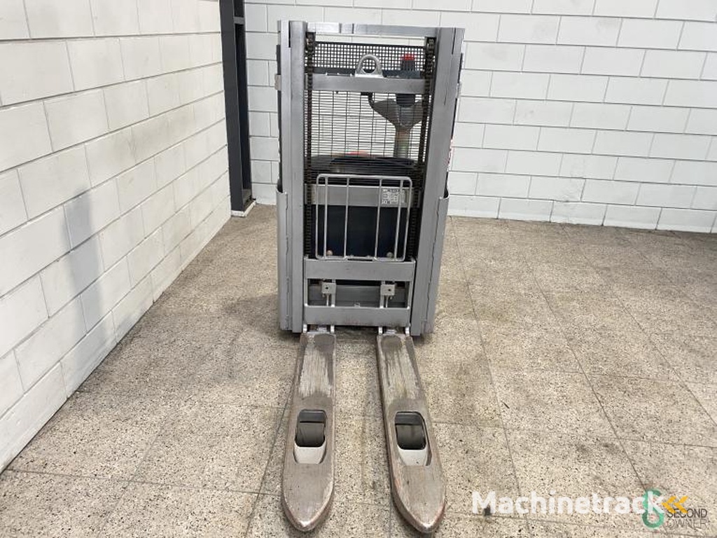 Stapelaars Elektrisch Still EXV10 2019