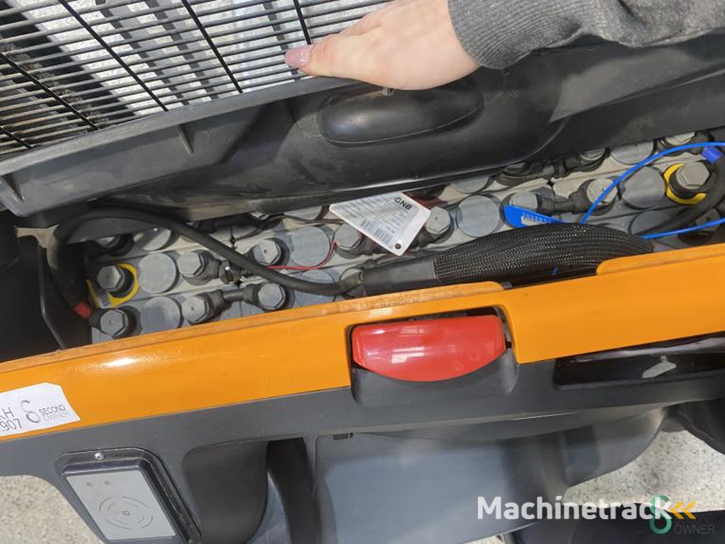 Stapelaars Elektrisch Still EXV10 2019