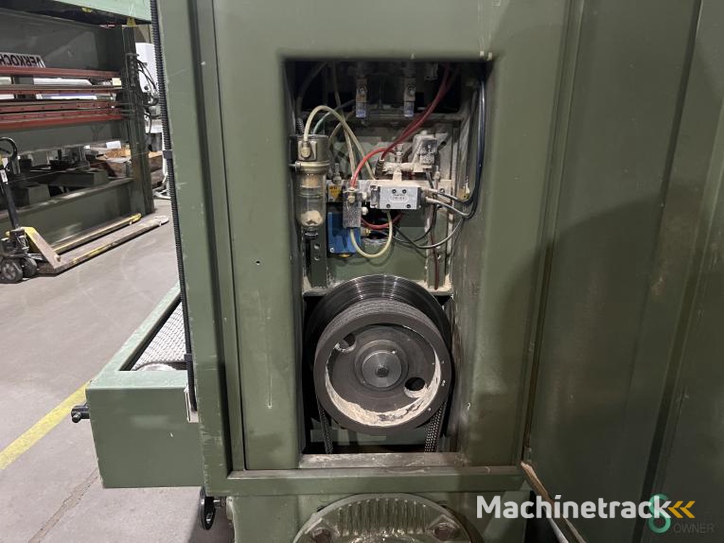 Breitbandschleifmaschinen SAC CLS 1000