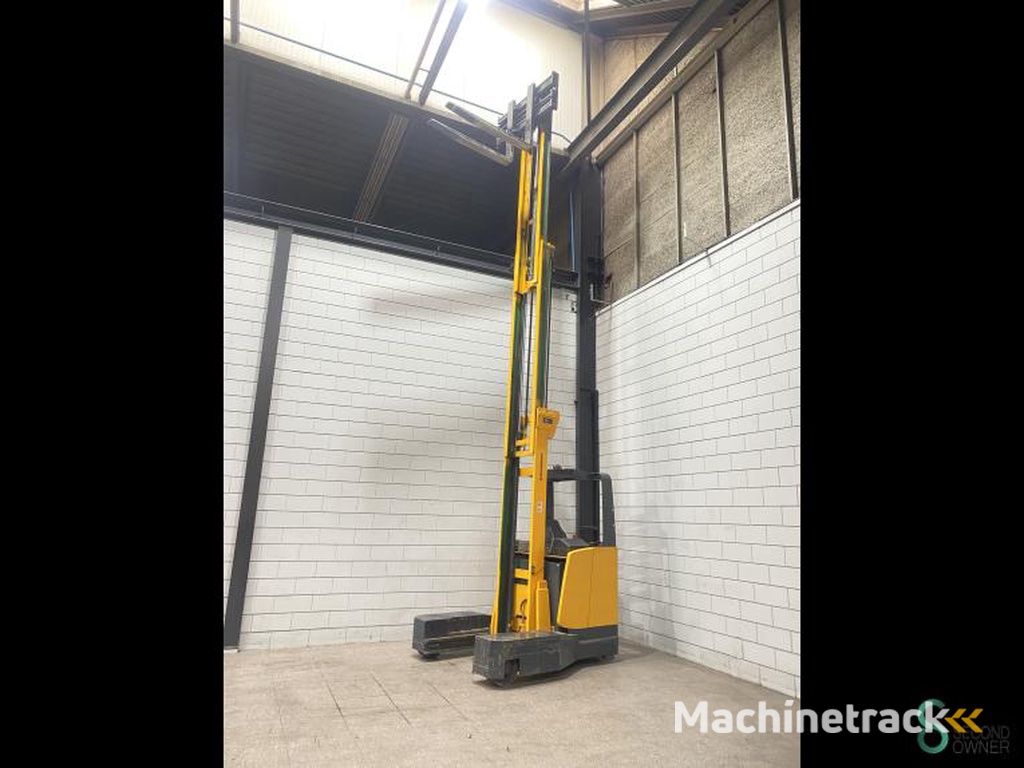 Reachtrucks Elektrisch Jungheinrich ETV Q25 2001