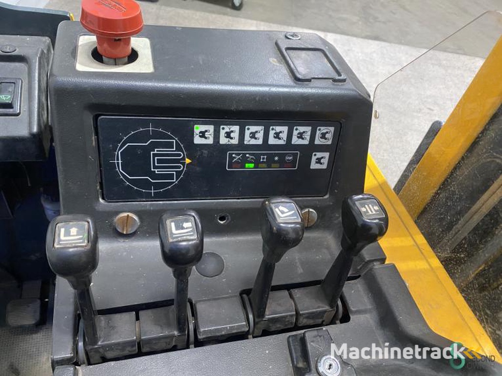 Reachtrucks Elektrisch Jungheinrich ETV Q25 2001