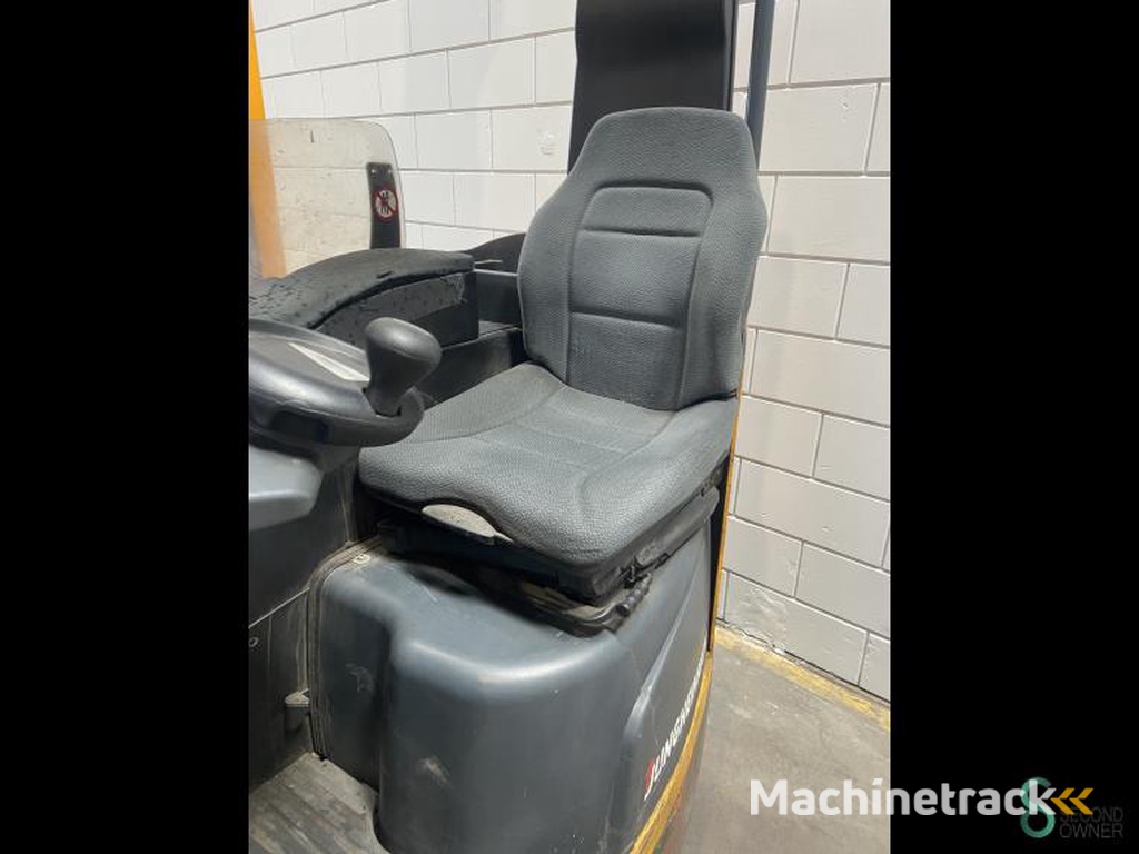 Reachtrucks Elektric Jungheinrich ETV 214 2006