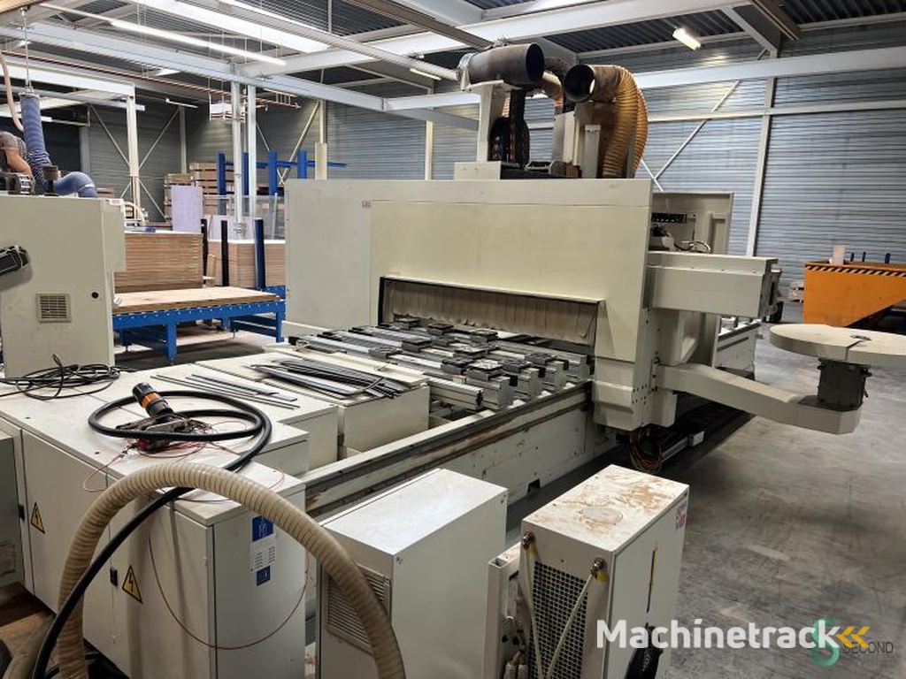 CNC Horizontal Machine centers SCM Morbidelli M600 2012