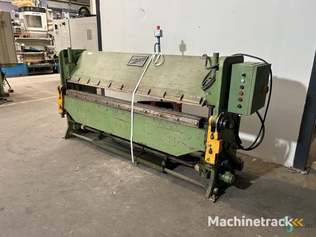 Schwenkbiegemaschinen Ducci Piegatrice 3x2000 2001