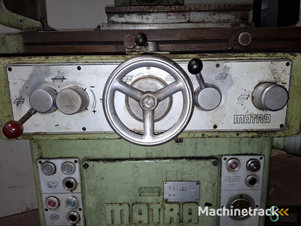 Vlakslijpers Matra MF6