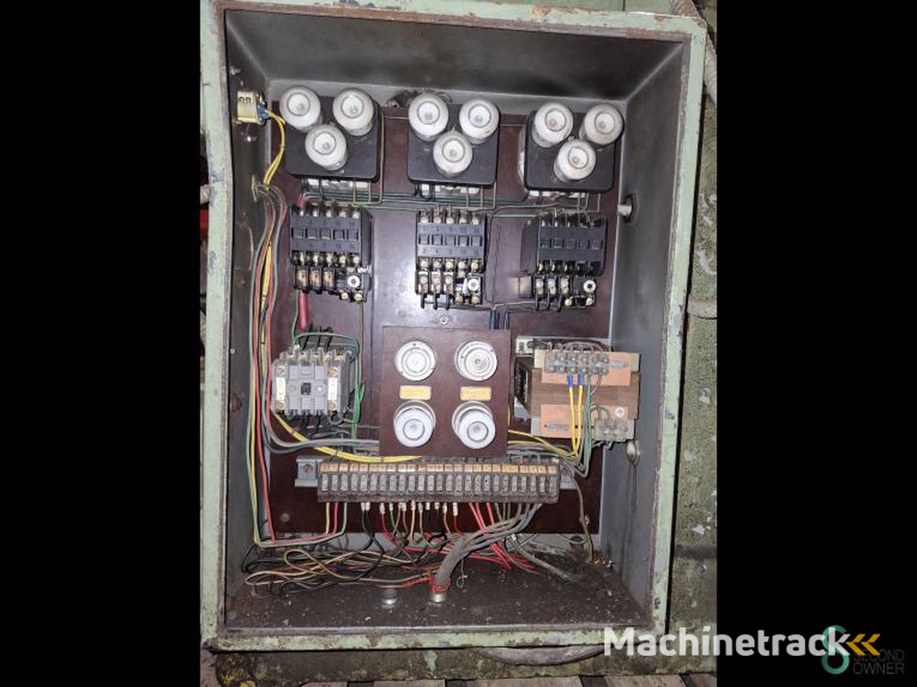 Vlakslijpers Matra MF6