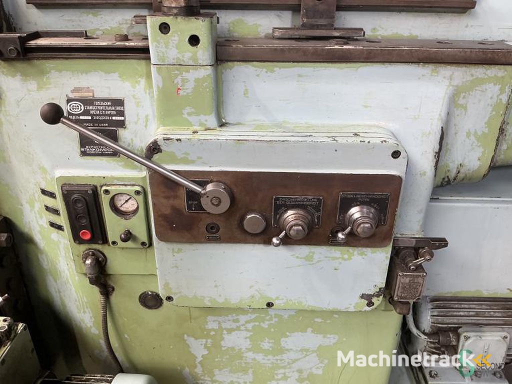 Schaaf- en steekmachines Stanko 7M36
