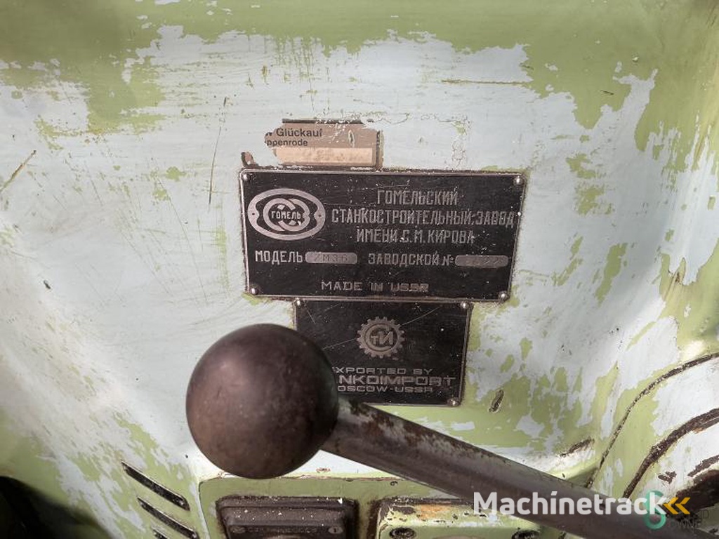 Schaaf- en steekmachines Stanko 7M36