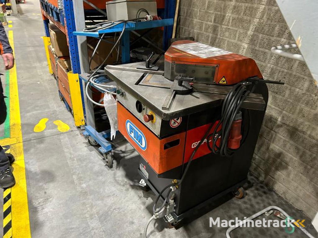 Ausklinkmaschinen FIM VERSA 206