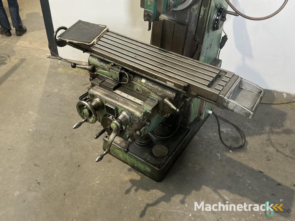 Fräsmaschinen Schaublin 53