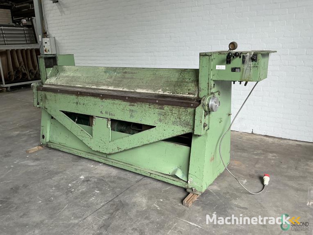 Schwenkbiegemaschinen Ruiter 2500x3mm 1974