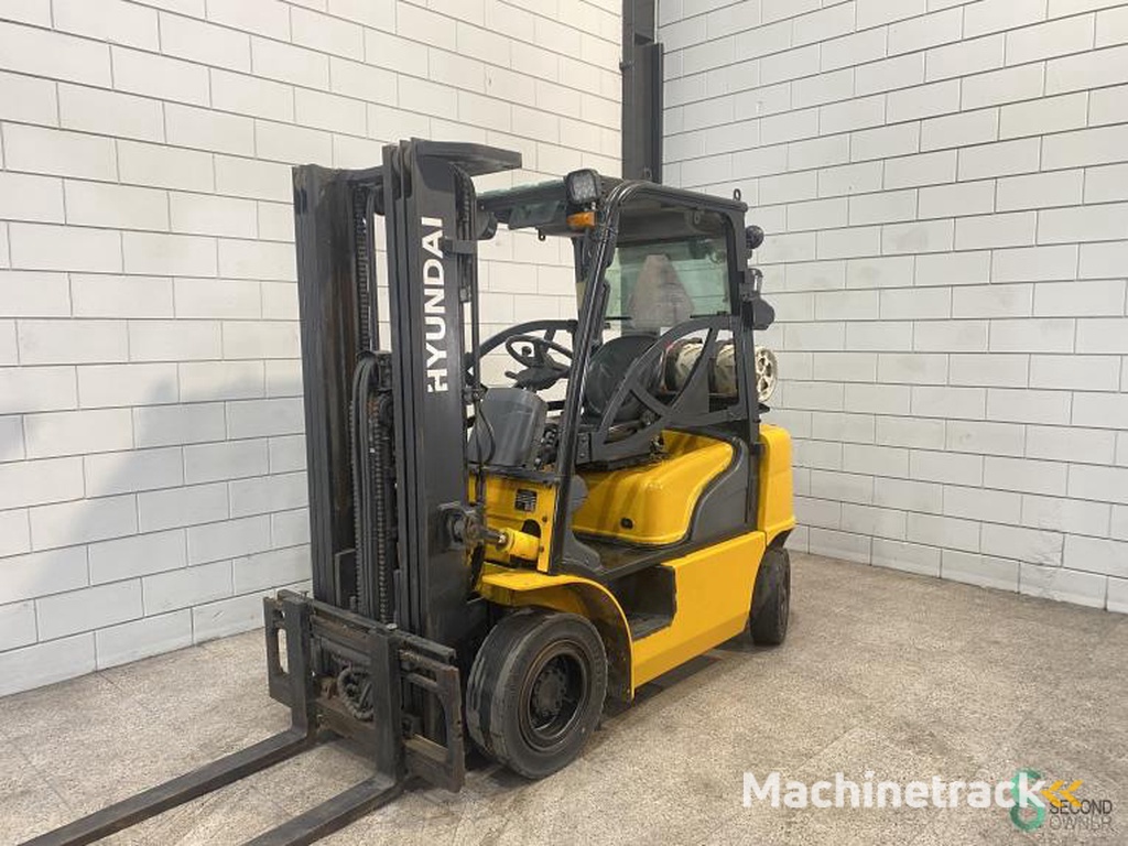Heftrucks LPG Hyundai 25L-7A 2012