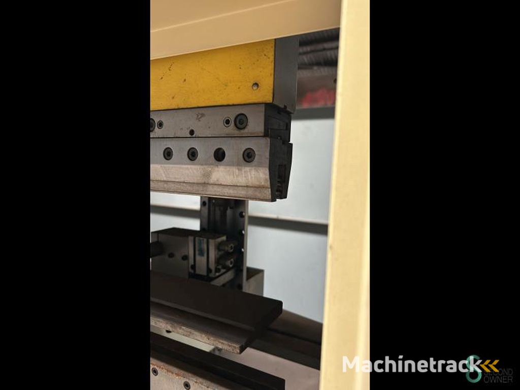 Abkantpressen Safan SMK40-2100