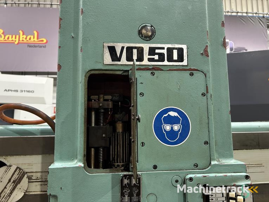 Radialbohrmaschinen MAS  VO50-1600 1986